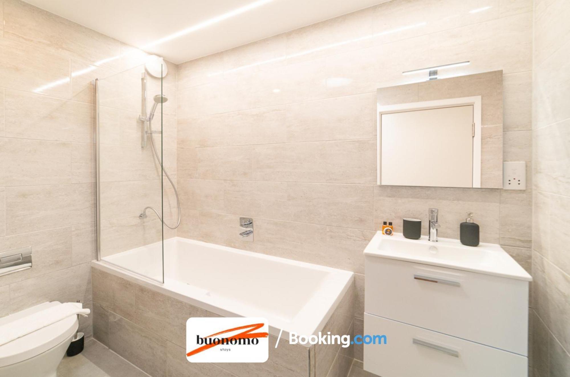Two Bedroom Apartment At Buonomo Stays Short Lets & Serviced Accommodation London Kültér fotó